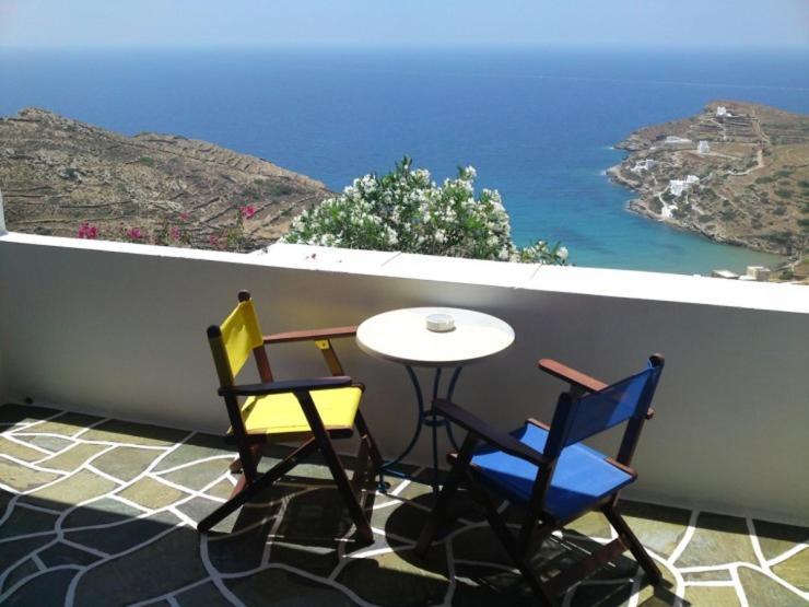 Kolitsani View Ξενοδοχείο Ίος Δωμάτιο φωτογραφία
